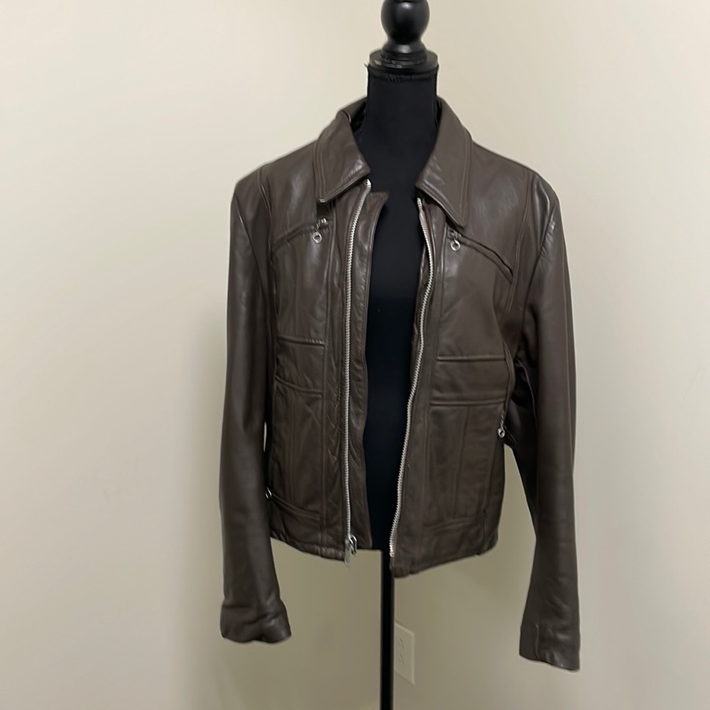 Small size brown leather jacket